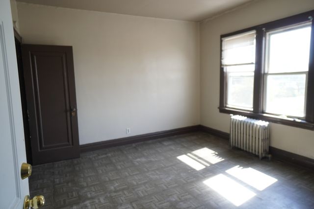 130 East 13th Avenue Avenue 6, Gary, IN 46407