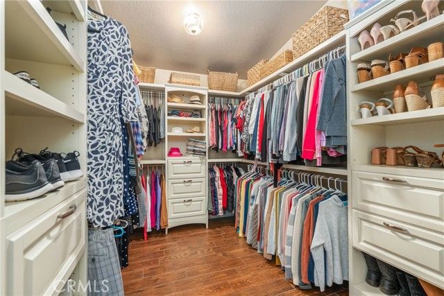 12325 Stuveling Street, Oak Hills, CA 92344