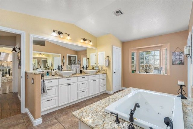 12325 Stuveling Street, Oak Hills, CA 92344