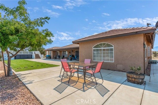 12325 Stuveling Street, Oak Hills, CA 92344