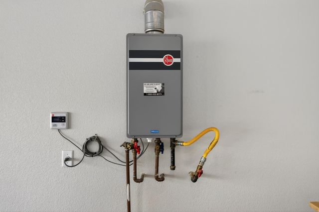 3736 Orbison Ln, Stockton, CA 95212