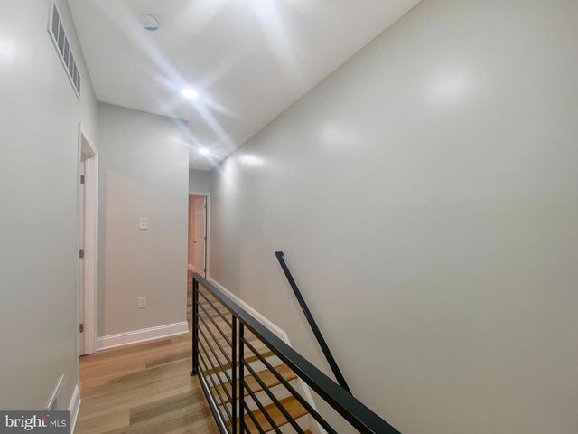 5860 OSAGE AVE, Philadelphia, PA 19143