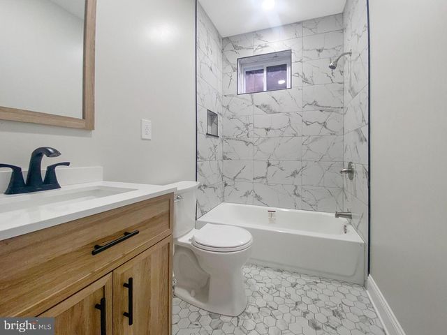 5860 OSAGE AVE, Philadelphia, PA 19143