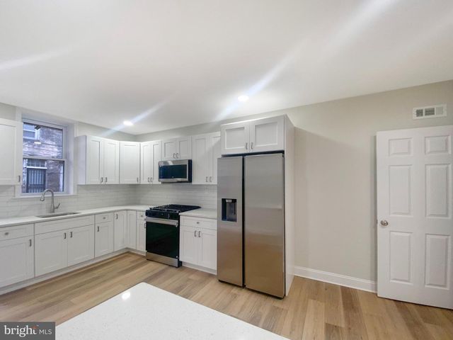 5860 OSAGE AVE, Philadelphia, PA 19143