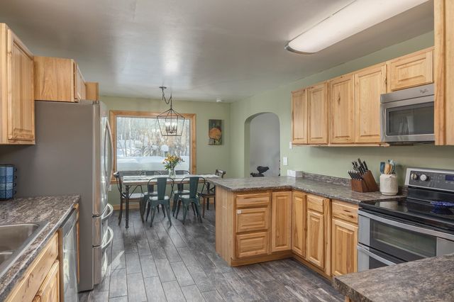 695 WHITNEY DRIVE, Fairbanks, AK 99712