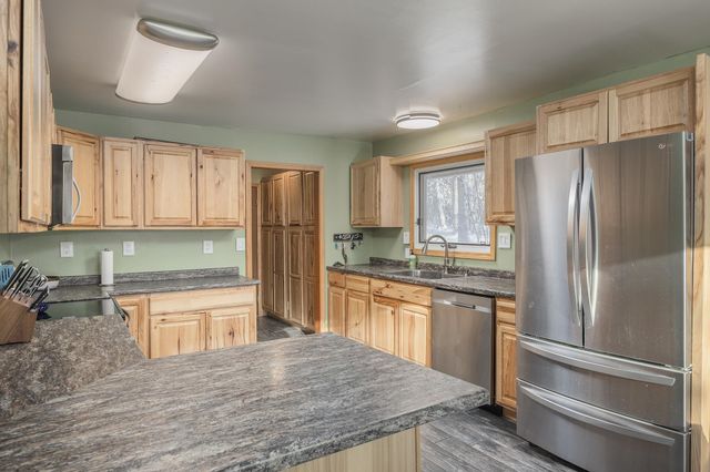 695 WHITNEY DRIVE, Fairbanks, AK 99712