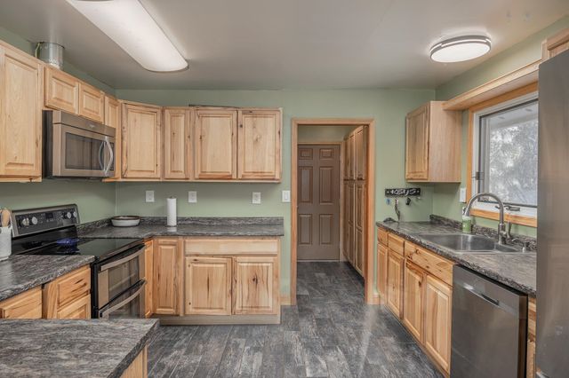 695 WHITNEY DRIVE, Fairbanks, AK 99712