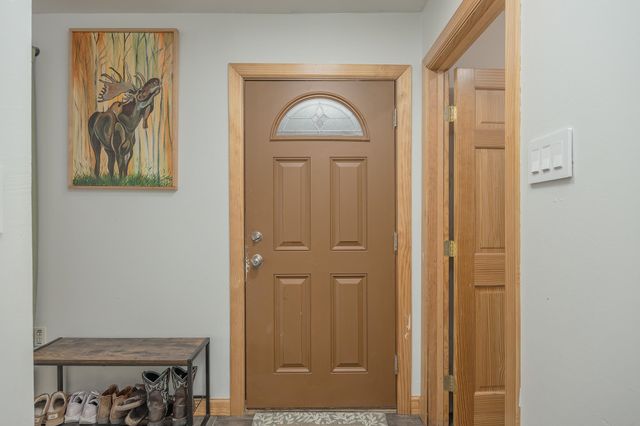 695 WHITNEY DRIVE, Fairbanks, AK 99712