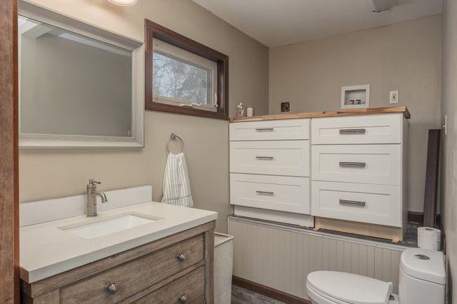 695 WHITNEY DRIVE, Fairbanks, AK 99712