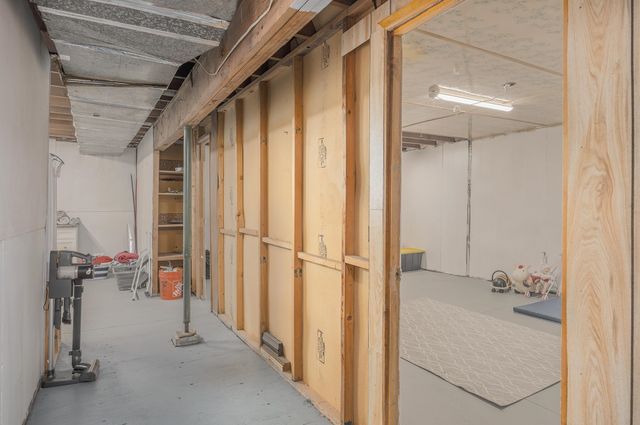 695 WHITNEY DRIVE, Fairbanks, AK 99712