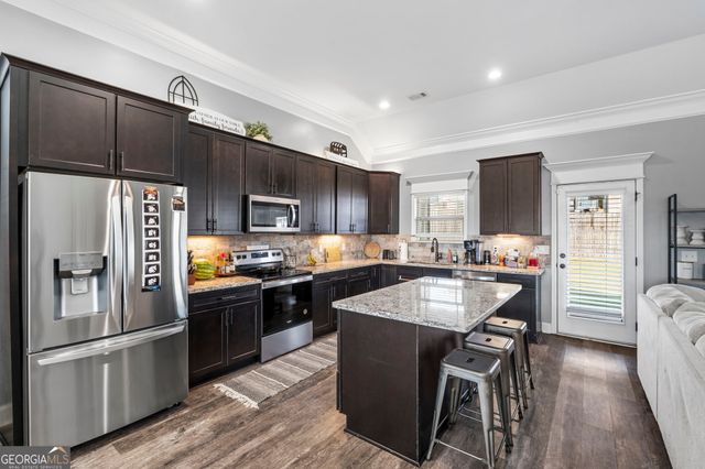105 Exeter Way, Bonaire, GA 31005