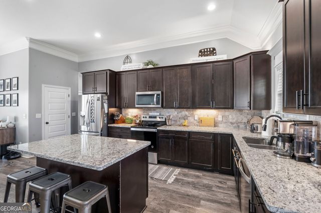 105 Exeter Way, Bonaire, GA 31005