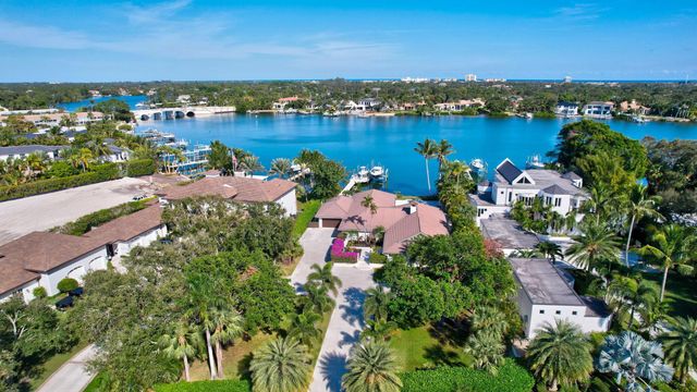 18896 Point Drive, Tequesta, FL 33469