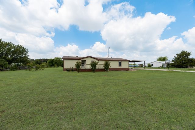 3390 Meadow Drive, Caddo Mills, TX 75135