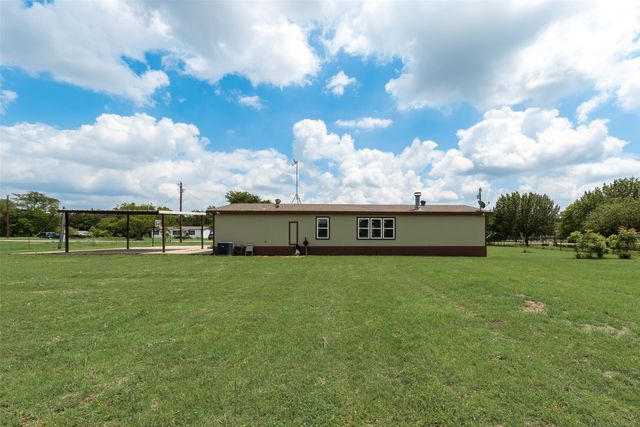 3390 Meadow Drive, Caddo Mills, TX 75135