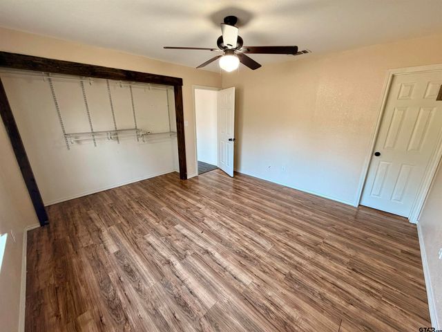 115 Austin Ave, Mount Pleasant, TX 75455