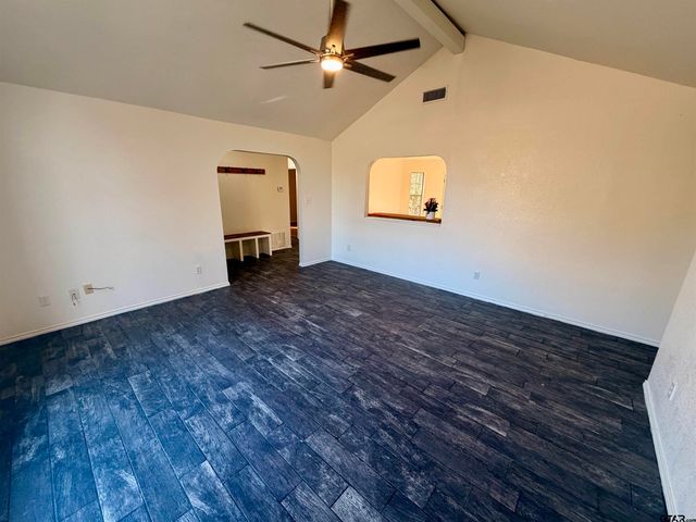 115 Austin Ave, Mount Pleasant, TX 75455