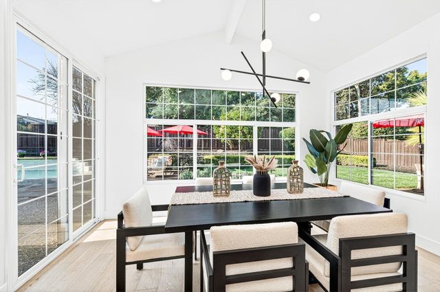 36 Barcelona Ct, Danville, CA 94526