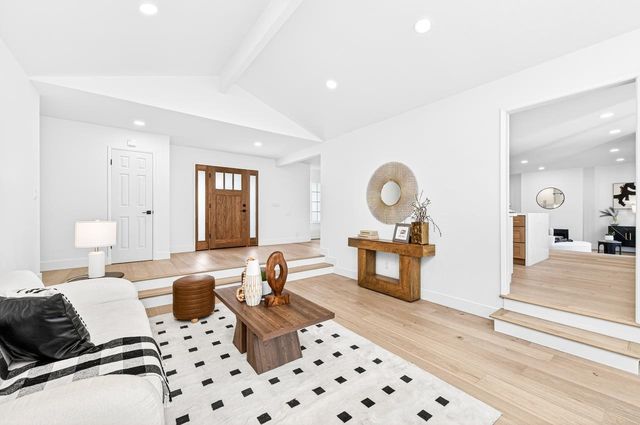 36 Barcelona Ct, Danville, CA 94526