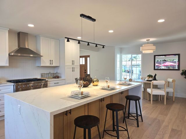 36 Barcelona Ct, Danville, CA 94526