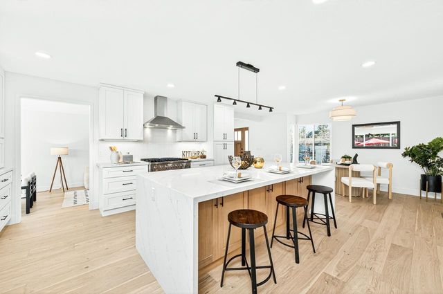 36 Barcelona Ct, Danville, CA 94526