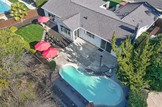 36 Barcelona Ct, Danville, CA 94526