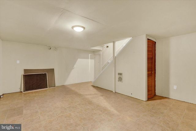 34 SURREY DR, Chambersburg, PA 17202