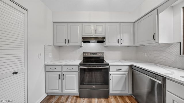 200 Granger Road 53, Medina, OH 44256