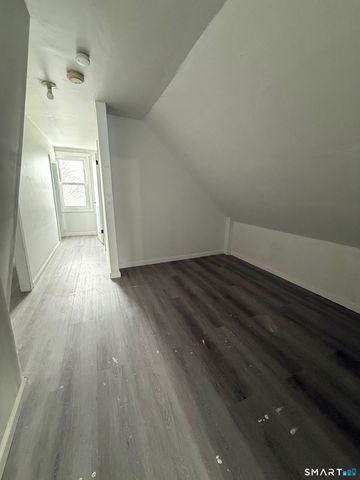 21 Edgar Street 2, New Haven, CT 06519