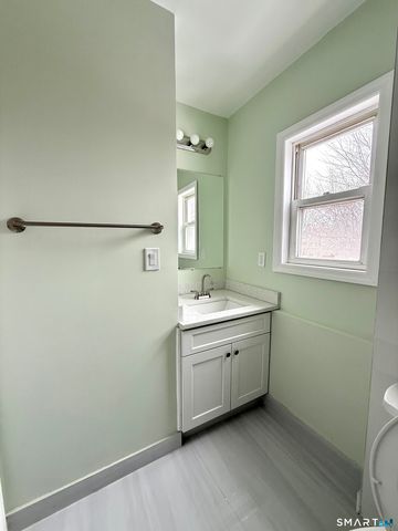 21 Edgar Street 2, New Haven, CT 06519