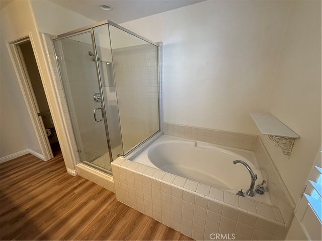 18 League, Irvine, CA 92602