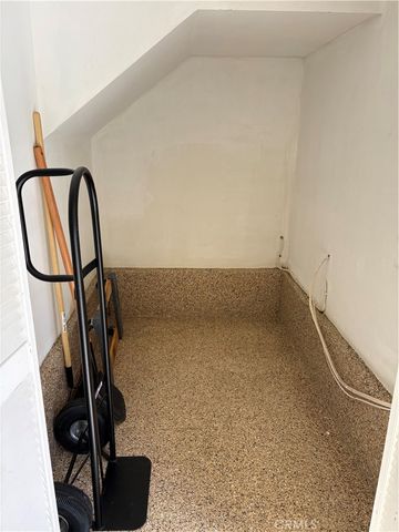 18 League, Irvine, CA 92602