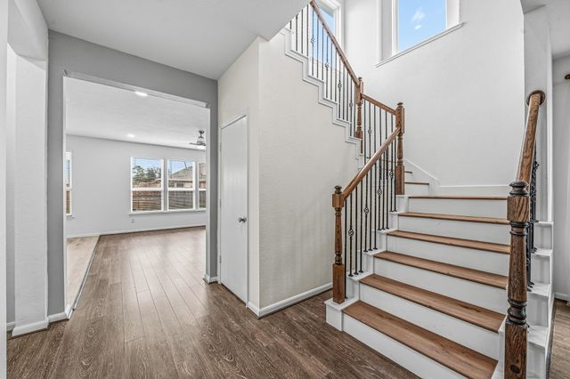 4118 Lake Cypress Circle, Houston, TX 77068