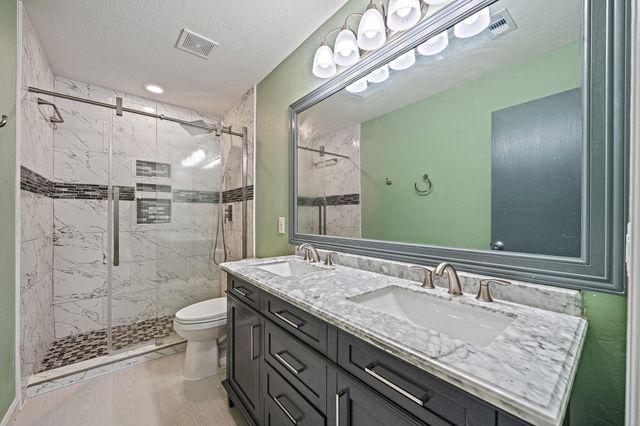 4118 Lake Cypress Circle, Houston, TX 77068