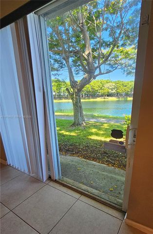 2014 Marsh Harbor Drive, Riviera Beach, FL 33404