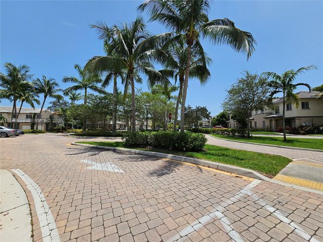 2014 Marsh Harbor Drive, Riviera Beach, FL 33404