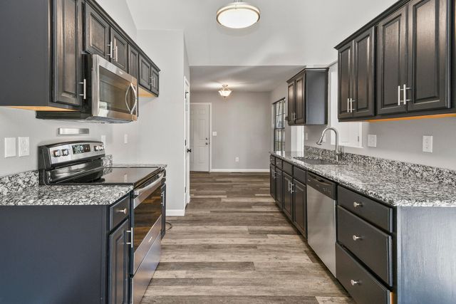 146 Stacy Street, Branson, MO 65616