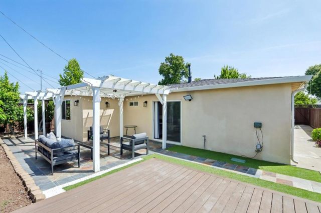 3131 Ensalmo Avenue, San Jose, CA 95118