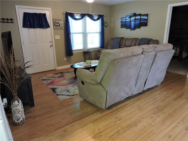 1901 Hattons Ford Road, Townville, SC 29689