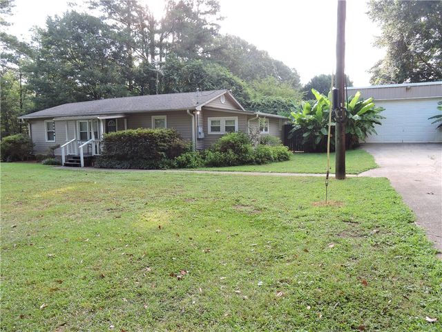 1901 Hattons Ford Road, Townville, SC 29689