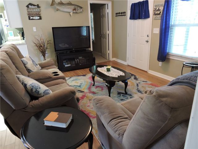 1901 Hattons Ford Road, Townville, SC 29689