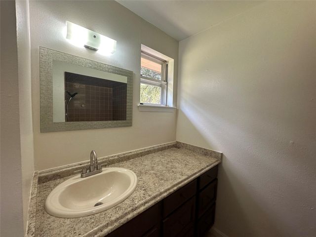 5919 Ludington Drive, Houston, TX 77035