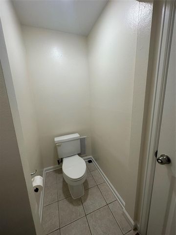 5919 Ludington Drive, Houston, TX 77035