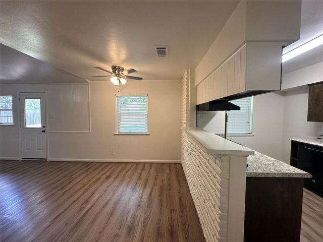 5919 Ludington Drive, Houston, TX 77035