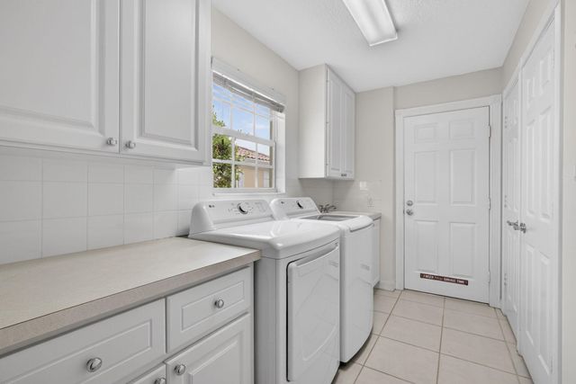 8154 Montserrat Place ., Wellington, FL 33414