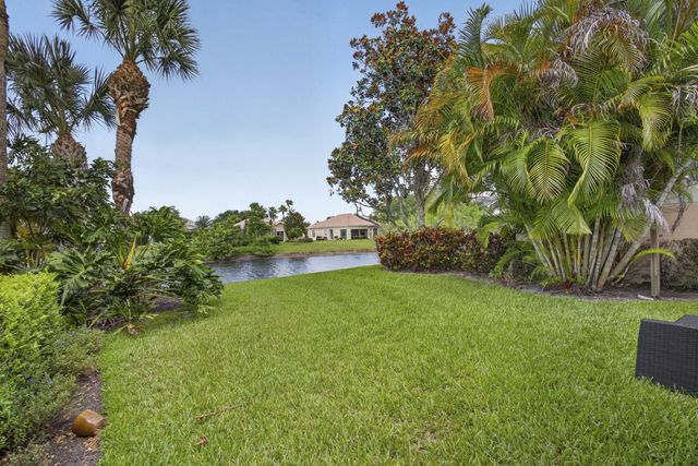 8154 Montserrat Place ., Wellington, FL 33414
