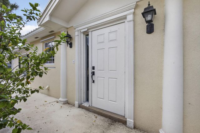 8154 Montserrat Place ., Wellington, FL 33414