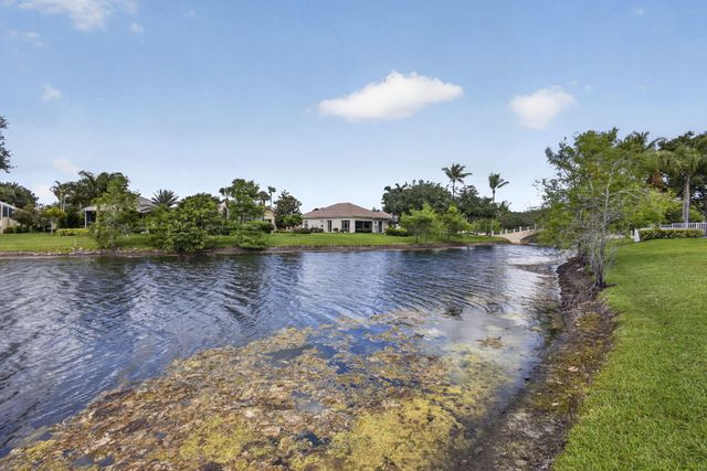 8154 Montserrat Place ., Wellington, FL 33414