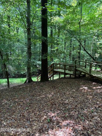 108 Gambit Court, Washington, NC 27889