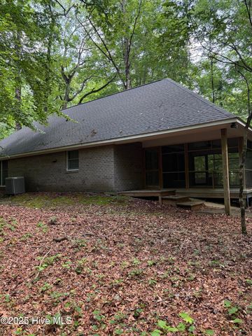 108 Gambit Court, Washington, NC 27889